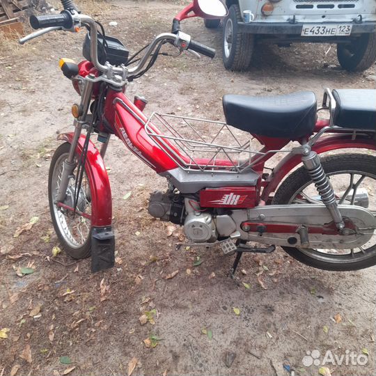 Мопеды скутеры