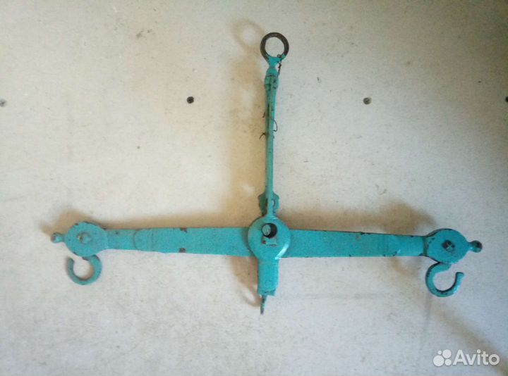 Весы старинные