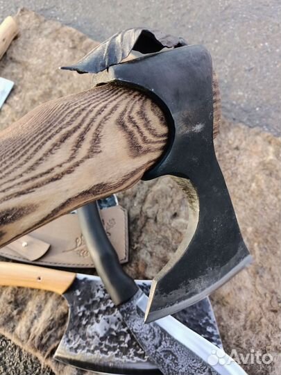 Кованные ножи.топоры.тяпки