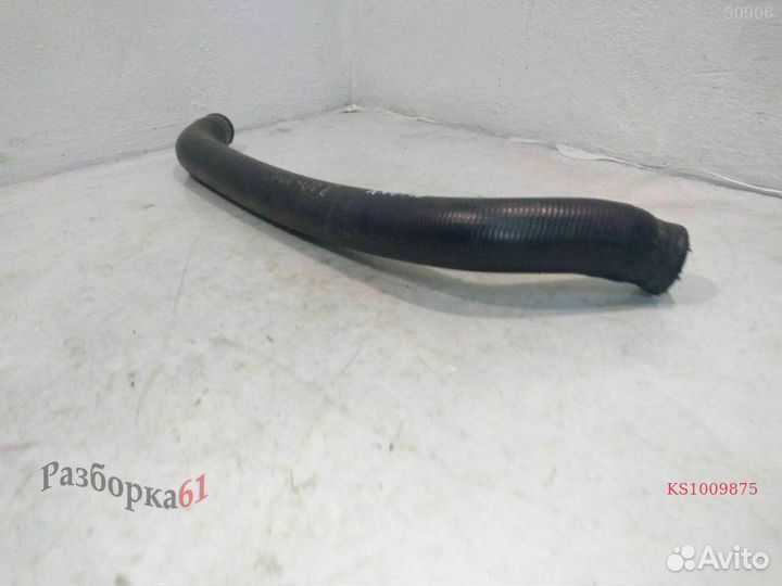 Патрубок охлаждения audi 80 B4