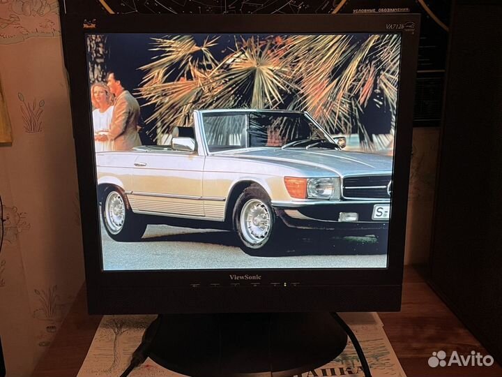 Монитор Viewsonic VA712b