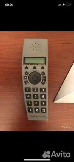Телефон Bang & Olufsen