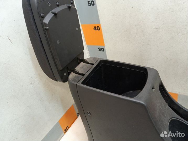 Б/У Б/У Деталь 846601R100SBP Hyundai-KIA