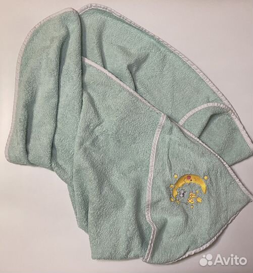 Детские вещи пакетом плед с уголочком посуда