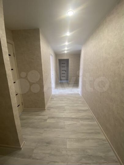 4-к. квартира, 75 м², 8/9 эт.