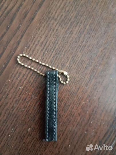 Брелки из кожи