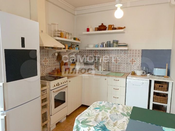 2-к. квартира, 58,2 м², 15/17 эт.