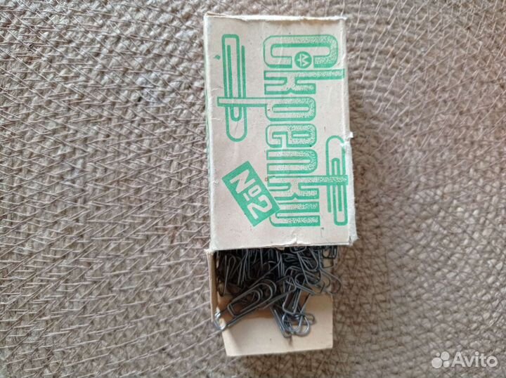 Кнопки и скрепки советские СССР