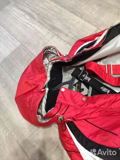 Горнолыжный костюм женский 