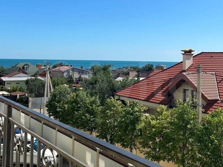 1-к. квартира, 42 м², 1/5 эт.