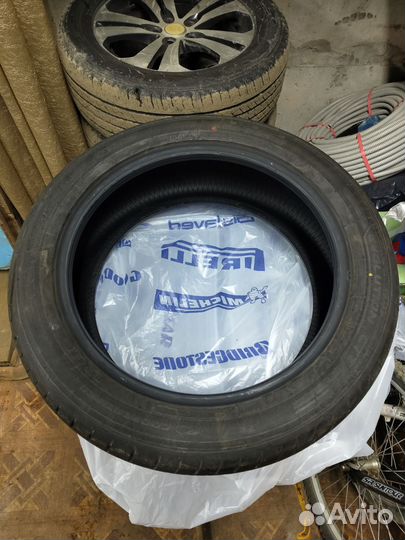 Cooper Evolution CTT 235/50 R19