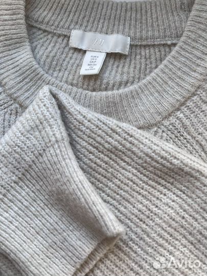 Короткий свитер H&M