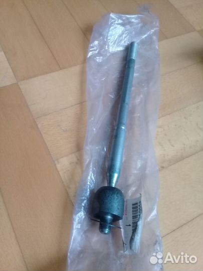 Тяга рулевая Toyota