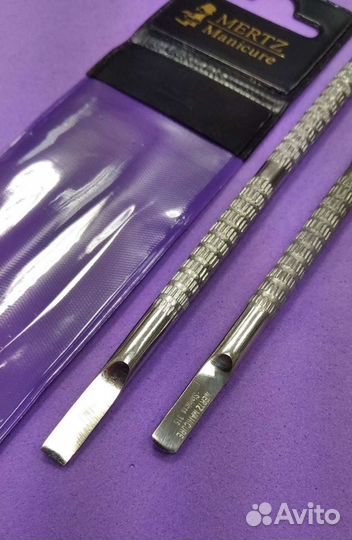 Шабер для маникюра Mertz 319