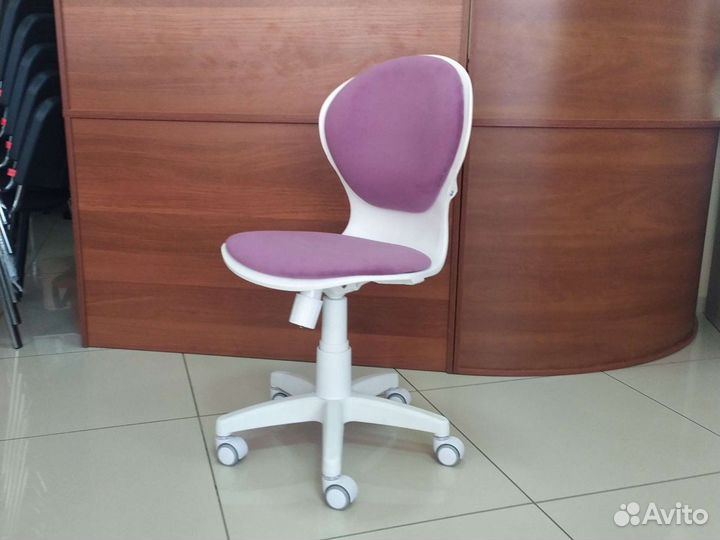 Компьютерное кресло Вальтер без подлокотников