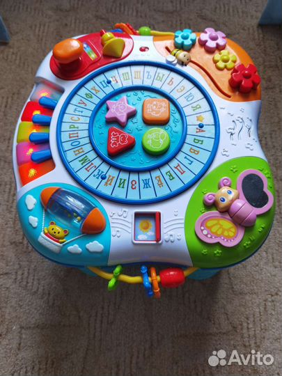 Развивающий стол