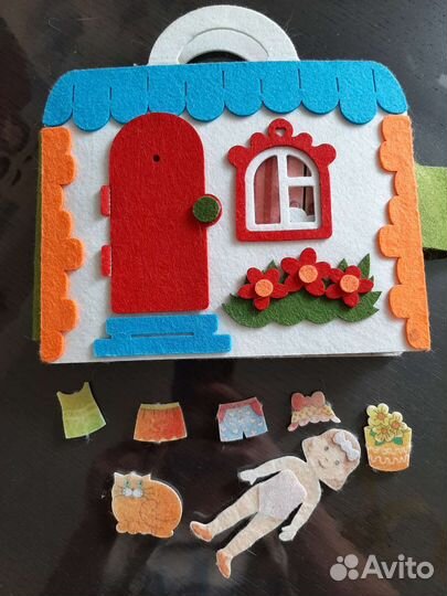 Развивающие игрушки кукольный домик из фетра