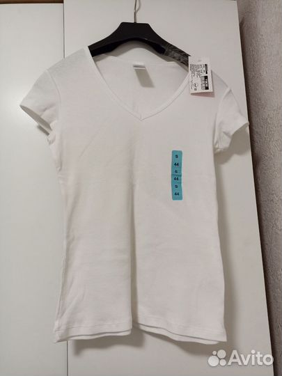 Новая белая футболка 44 s