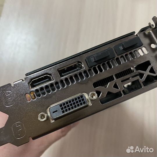 Видеокарта XFX RX 580 4gb