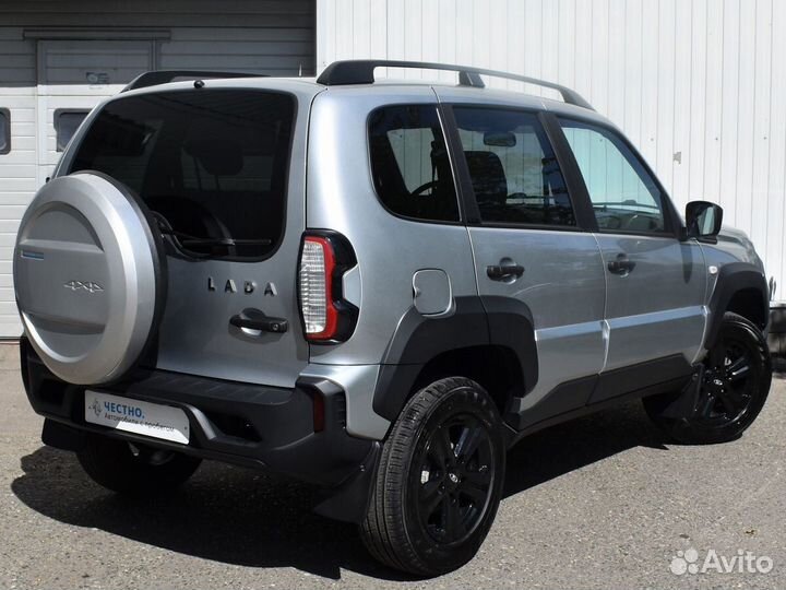 ВАЗ Niva Travel 1.7 МТ, 2022, 5 700 км