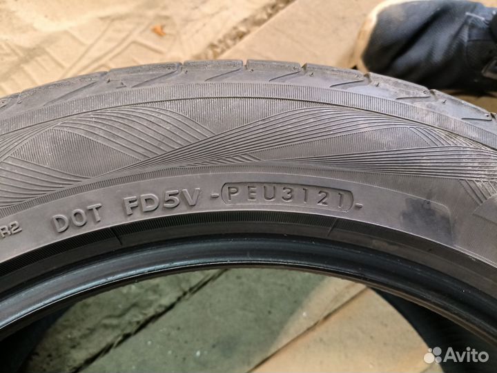 Yokohama Advan Sport V105S 235/50 R18 101Y