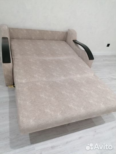Мини диван раскладной бу