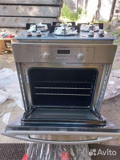 Духовой шкаф + варочная панель Hotpoint Ariston