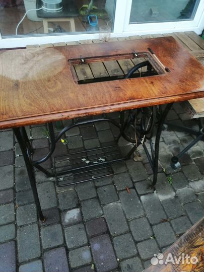 Станина от швейной машинки