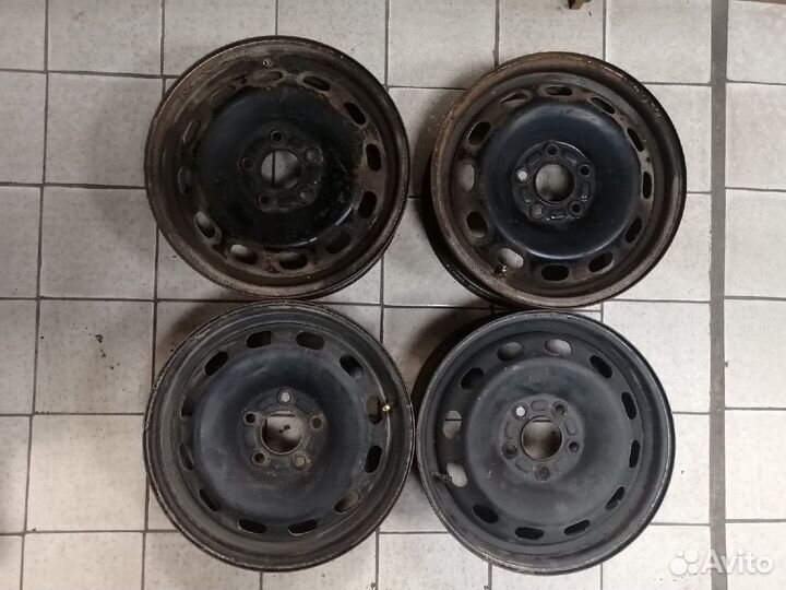 Диски штамп R15 5x108 ET52.5 D63.3 3шт