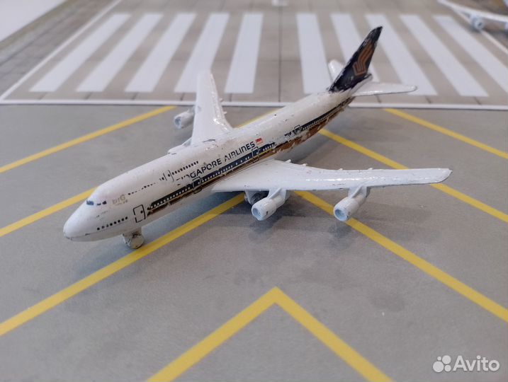 Самолёт Boeing 747 