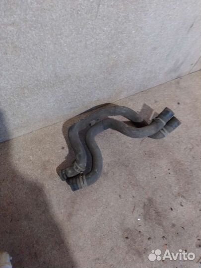 Патрубок печки Volkswagen Polo 5. 1.6 л