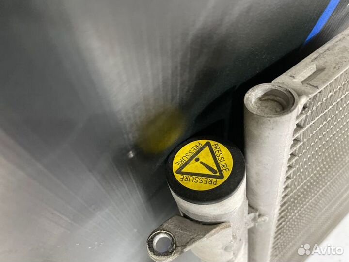 Радиатор кондиционера Bmw X5 E53 M54B30 2006