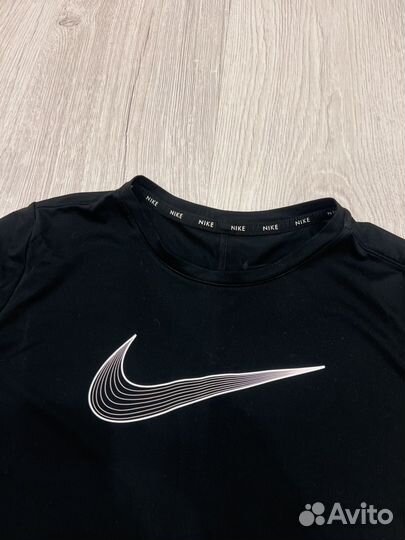 Футболка спортивная nike