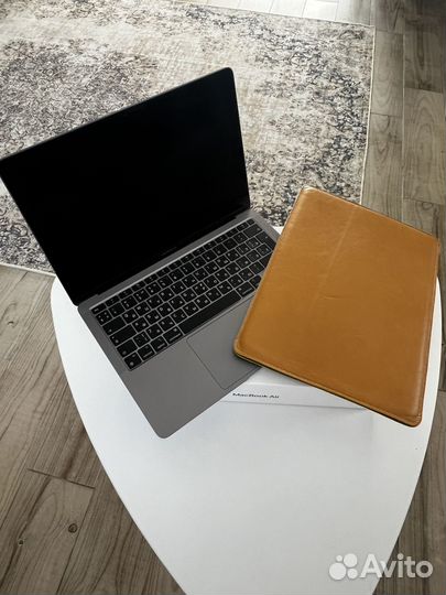 Macbook air 13 m1 8/512 mgn73ru a