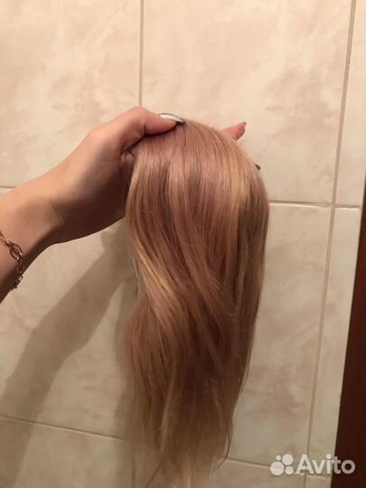 Волосы на лентах