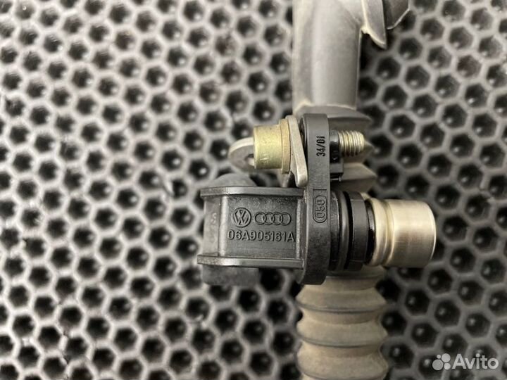 Датчик распредвала Mercedes-Benz V-Class W638