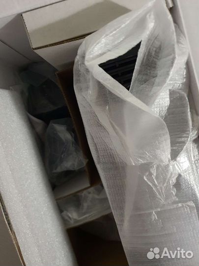 Xbox 360, новая, в упаковке