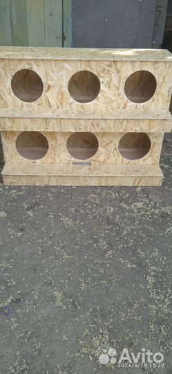 Куриные гнезда с яйцесборником