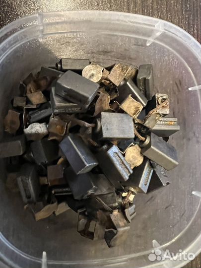 Щетка графитовая, угольная