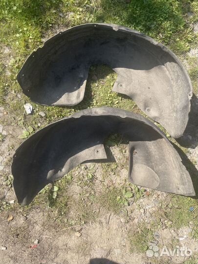 Подкрылки Volvo xc 90 2004