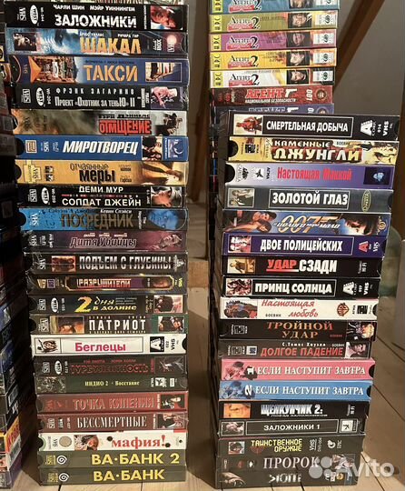 Видеокассеты VHS фильмы мультфильмы