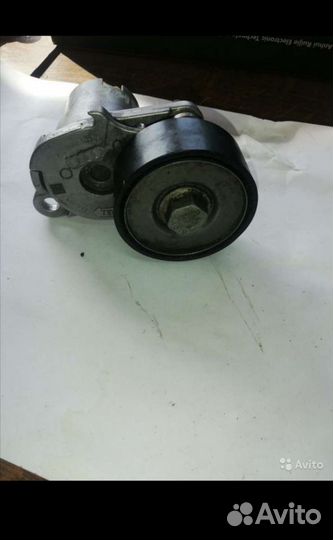Натяжитель ремня приводного Шкода октавия 3