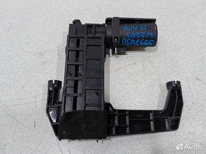 Моторчик подголовника A2109700026