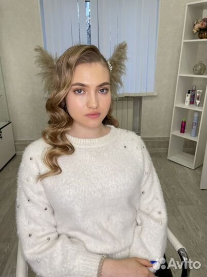 Свадебные прически и макияж