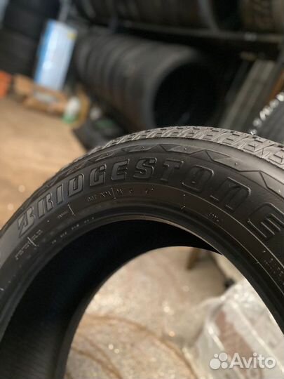 Bridgestone Dueler H/L Alenza 275/55 R20