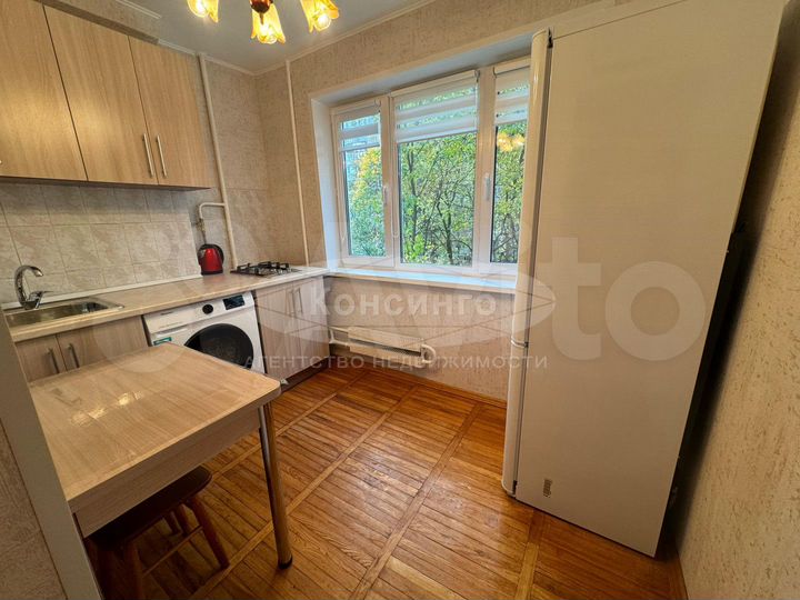 2-к. квартира, 48 м², 2/9 эт.