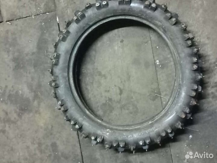 Покрышка на пит байк