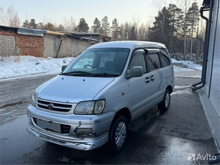Toyota Lite Ace Noah 2.0 AT, 2000, 150 000 км