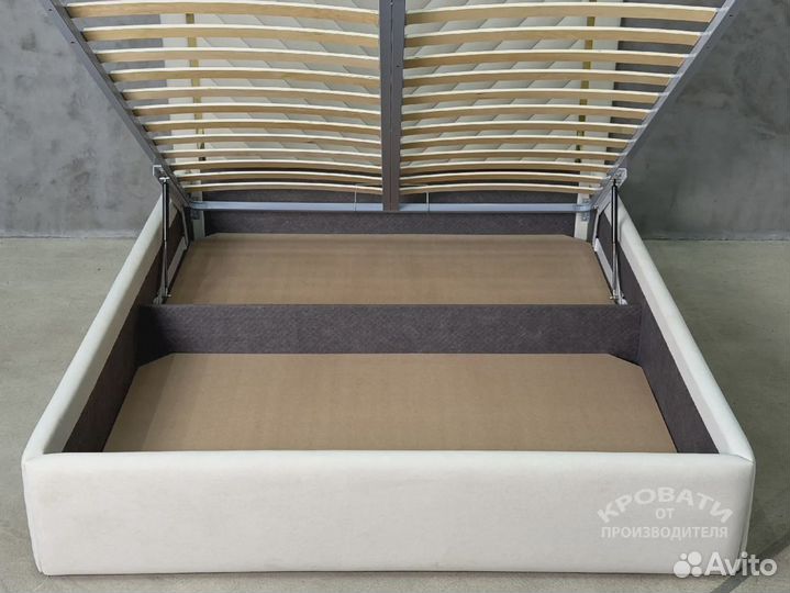 Кровать новая двуспальная дизайнерская с мягким изголовьем 200x200