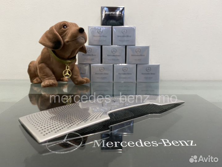 Накладка Burmester на очешник Мерседес Бенц